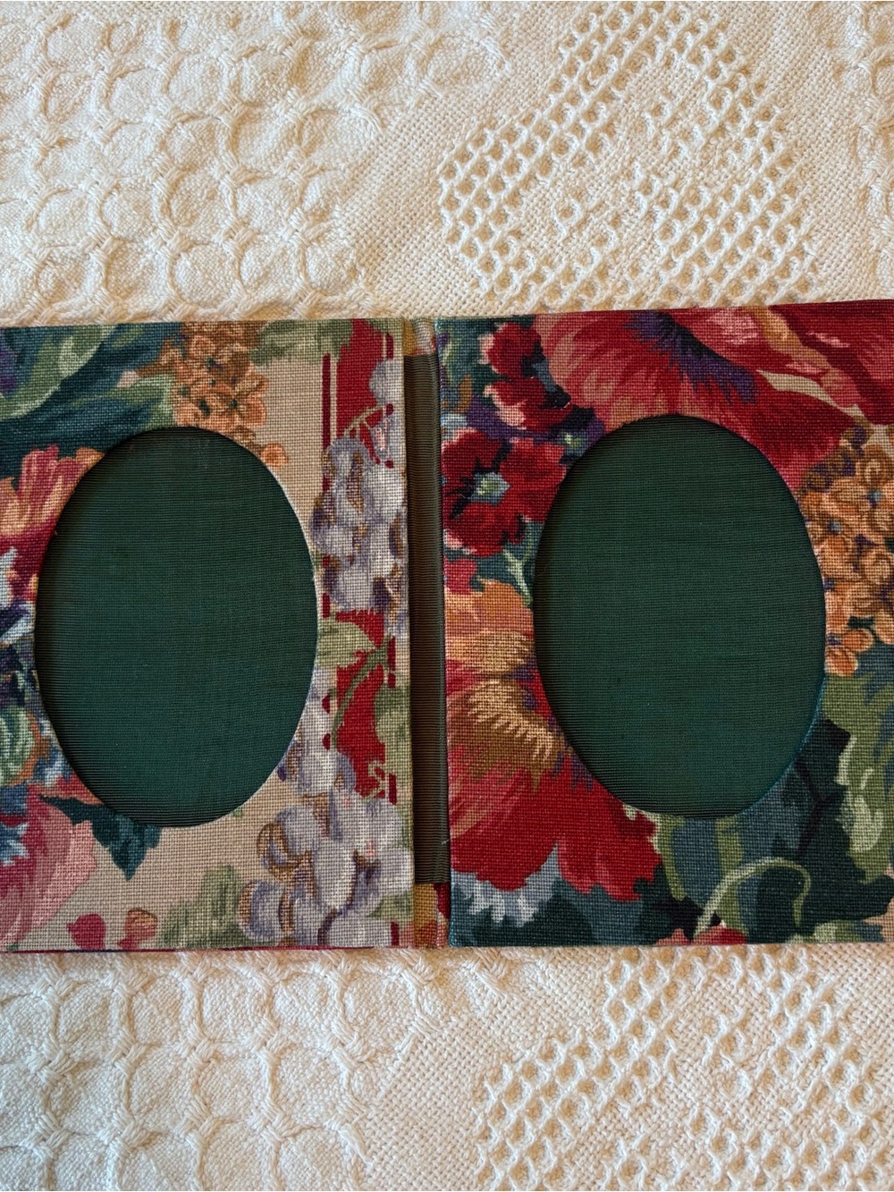 Floral Double Oval Photo Frame in Green